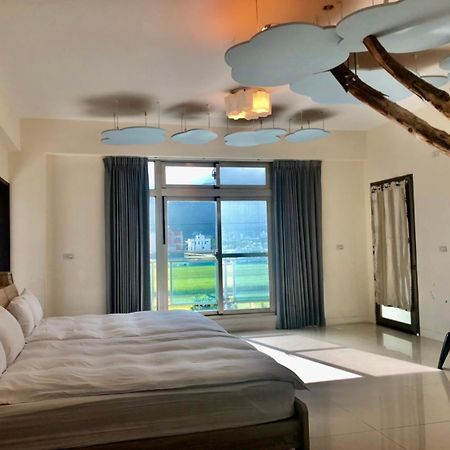 Running Kids B&B Цзяоси Экстерьер фото